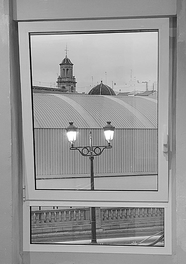 Habitacion Cerca Del Centro Valencia Exterior foto