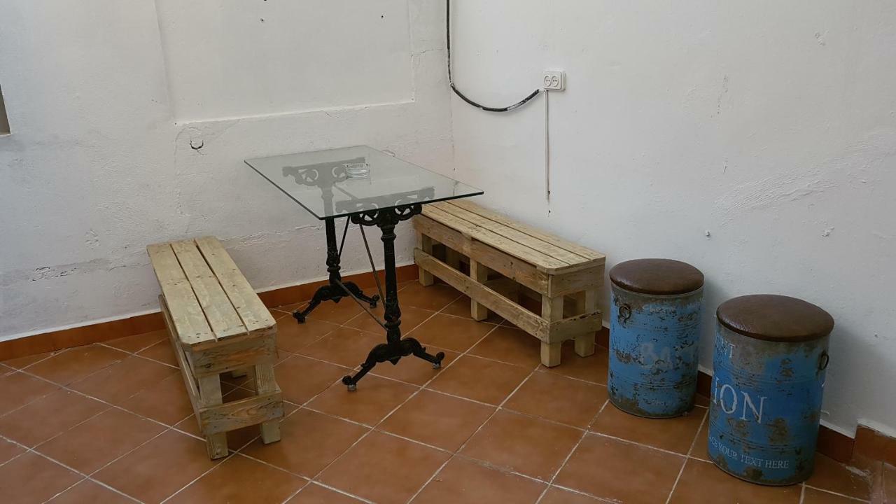 Habitacion Cerca Del Centro Valencia Exterior foto